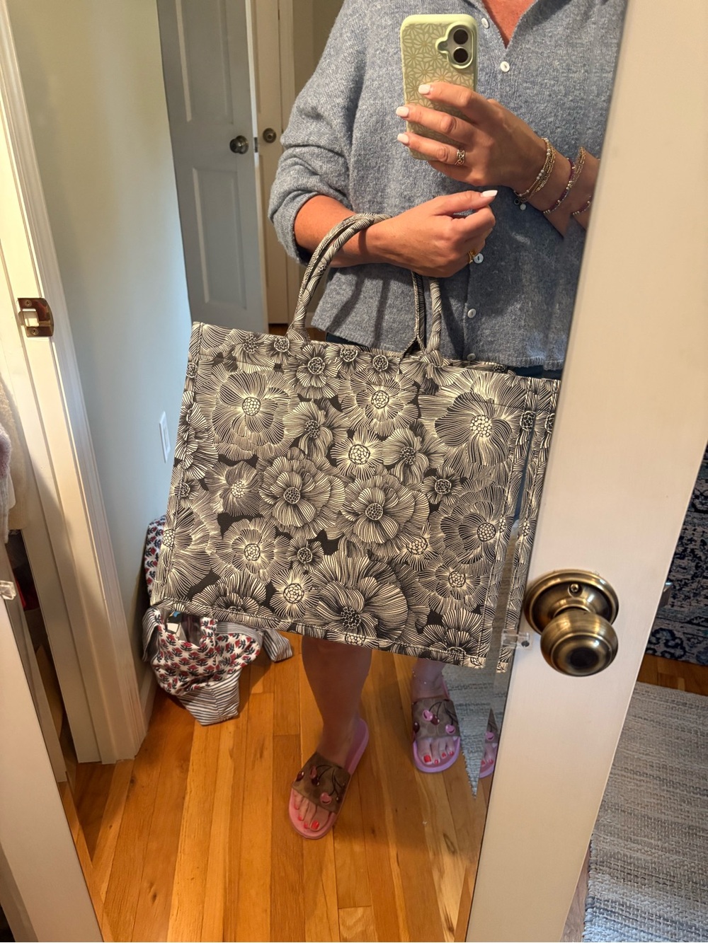 EXPRESS brand Floral Oversized Tote Bag in Black and White
